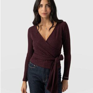 NWT Womens Saint + Sofia Burgundy Ribbed Belted Victory V-Neck Top